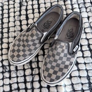 Checkered sneakers, size 5.5